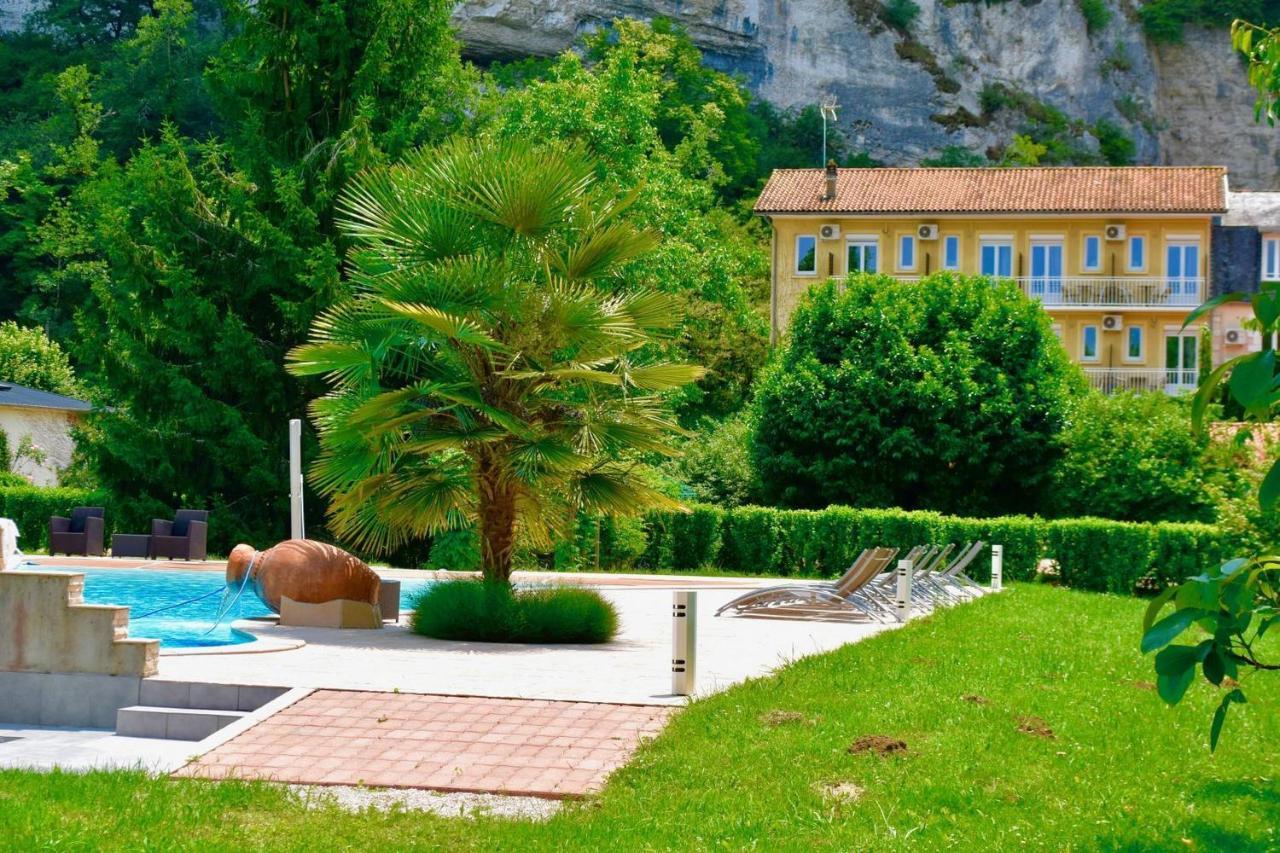 Domaine De Lacave Exteriér fotografie